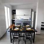 Quinto Canto Hébergement de vacances Moneglia