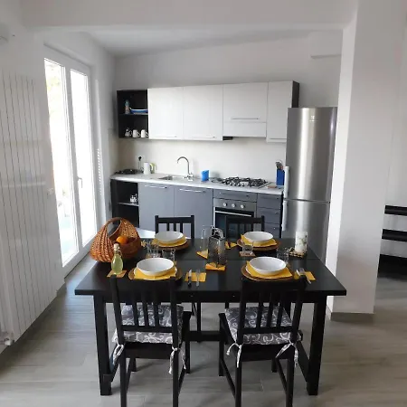 Quinto Canto Holiday home Moneglia