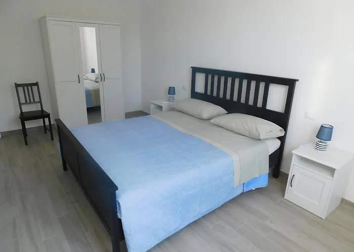 Quinto Canto Nyaraló Moneglia