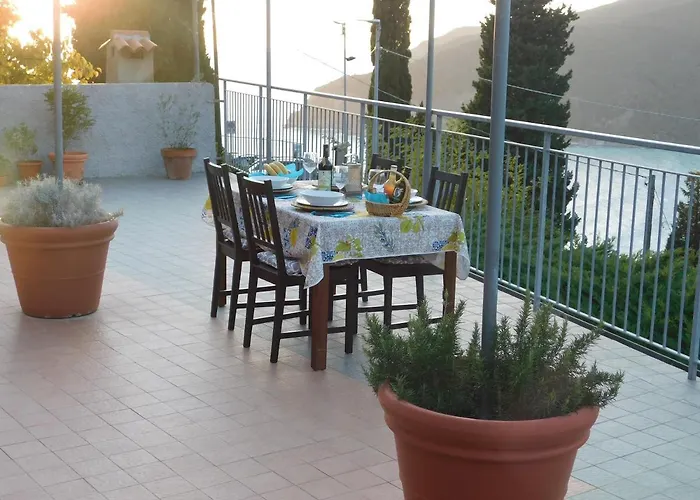 Nyaraló Quinto Canto *